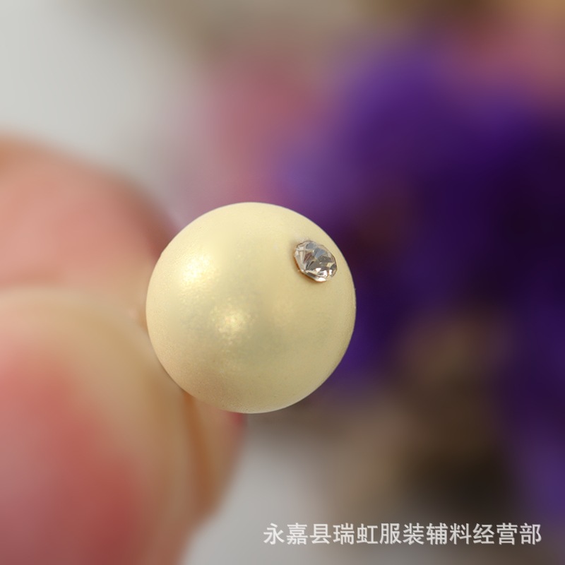 镶钻珍珠