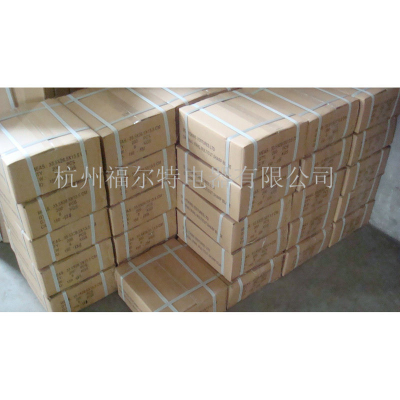 2221662681_1799352973