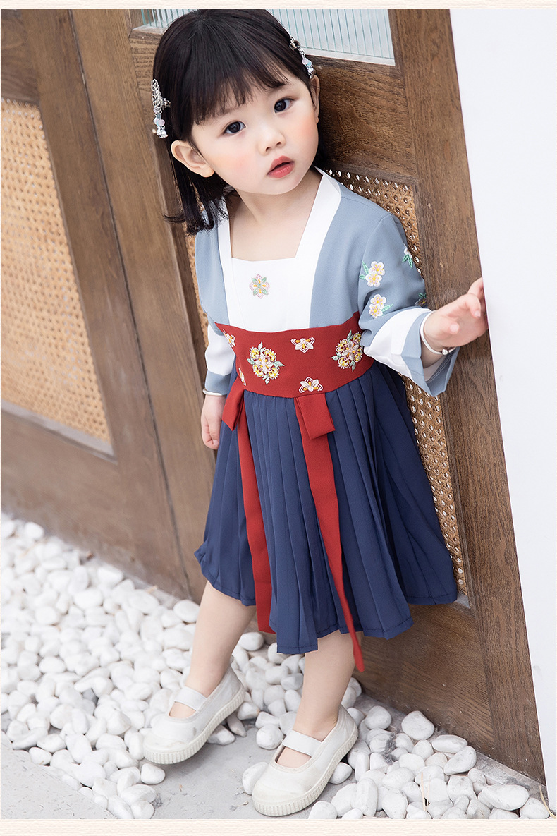 拼袖长袖汉服_17