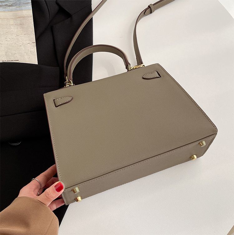 c1135c50-0768-4db7-b396-9e1f858b7680.jpe