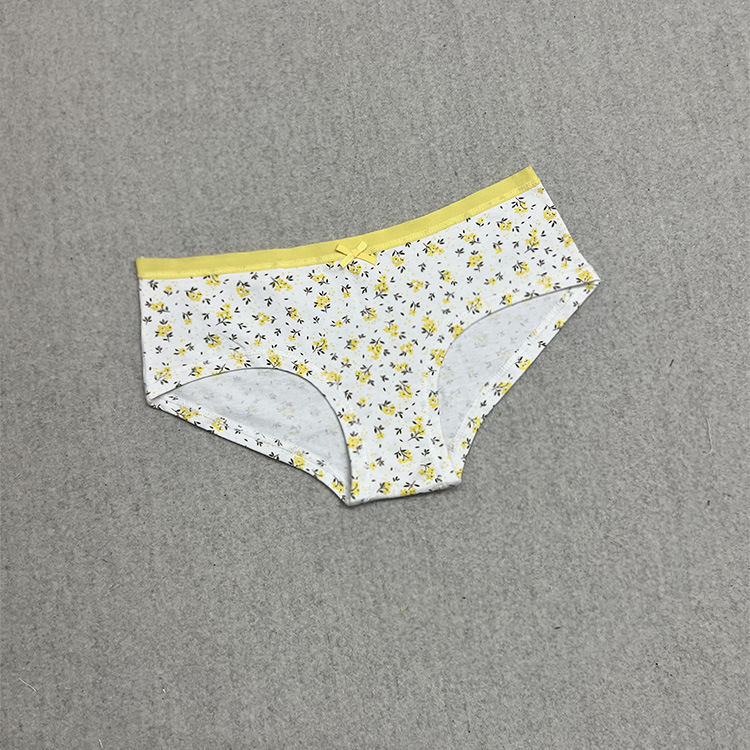 白底黄花2.jpg