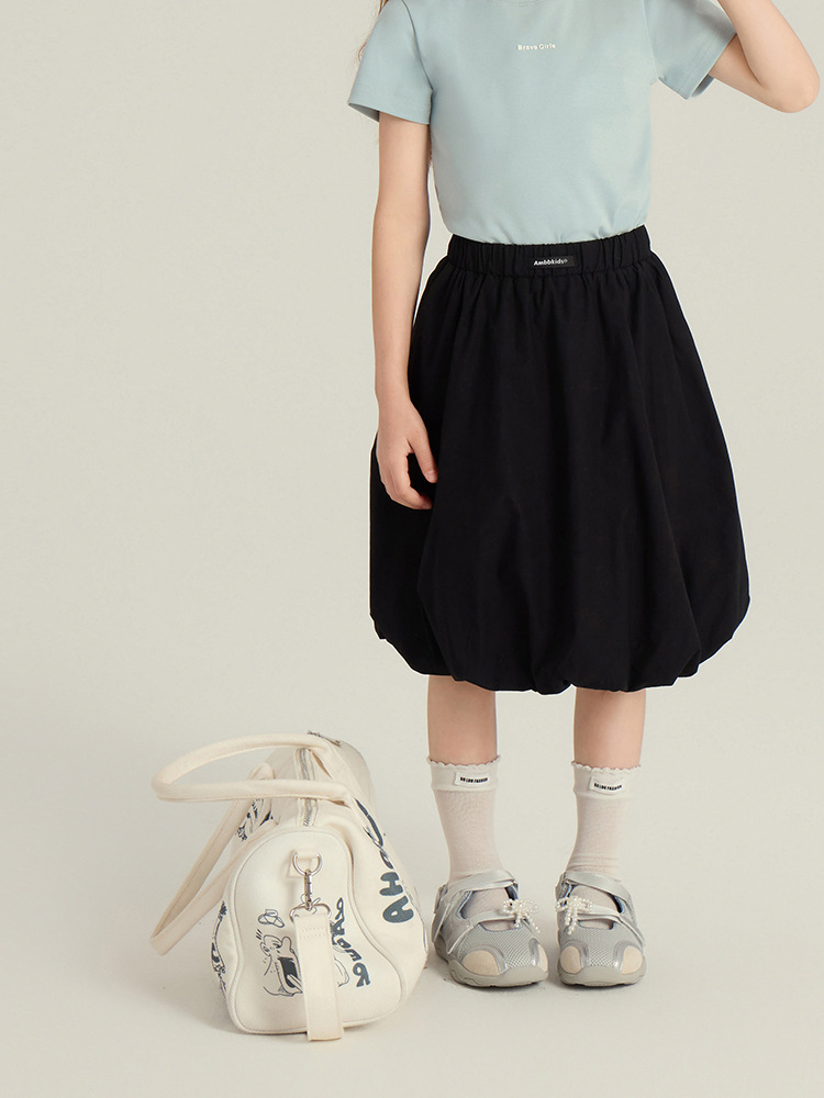 240501 yiyijia164095 whitecube