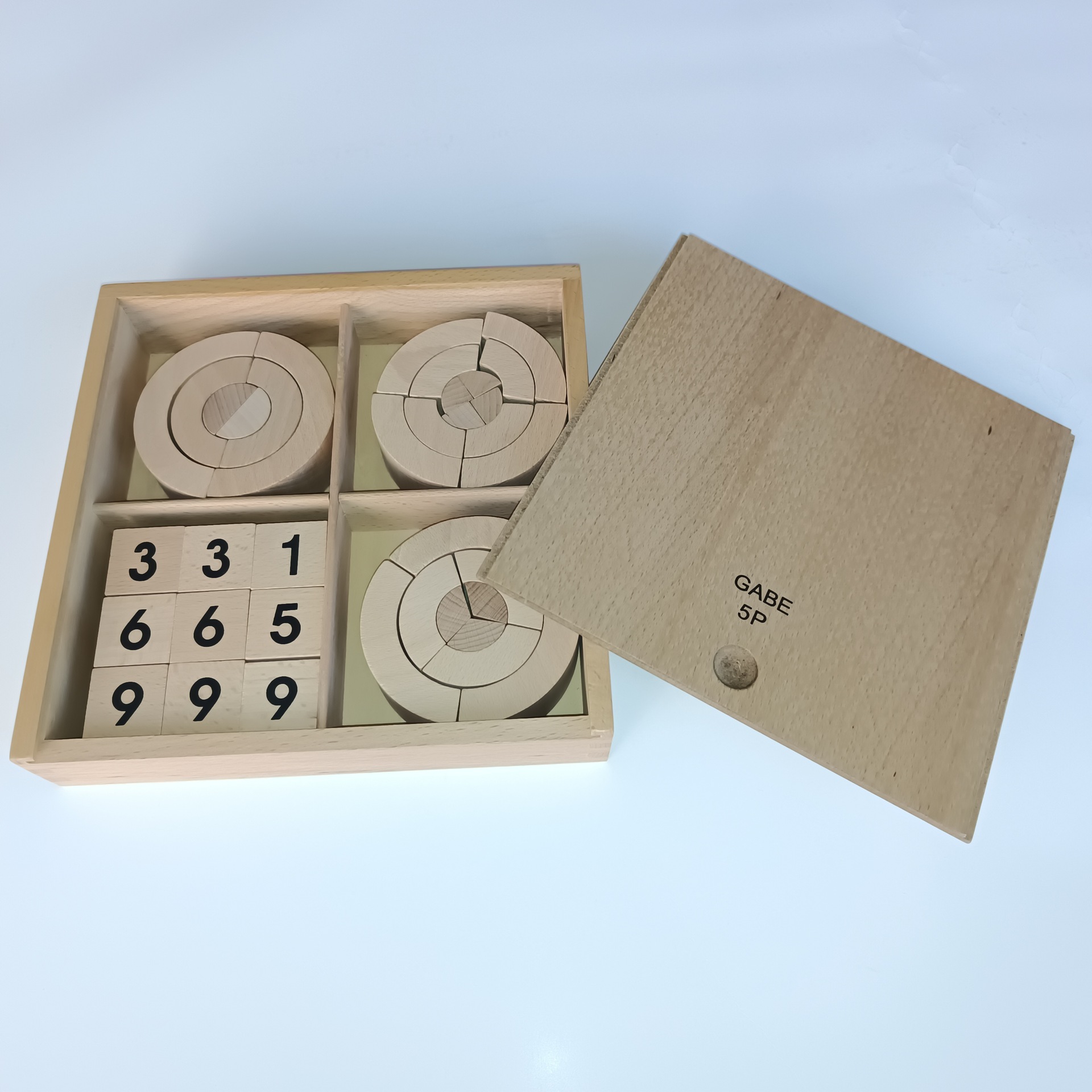 0420a40ec2b969eaff3efaf6c83ebd