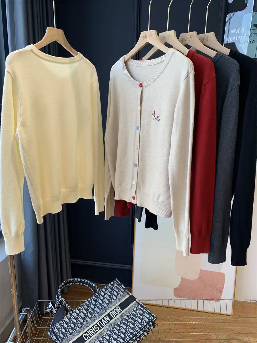 561671740551357_.pic