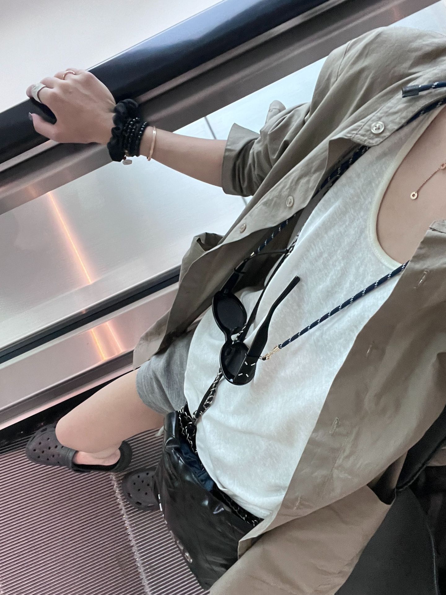 5A53701D34E4725C6519F30181B582