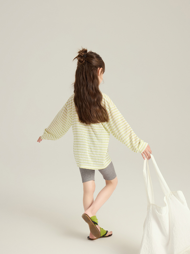 240501 yiyijia163443 whitecube