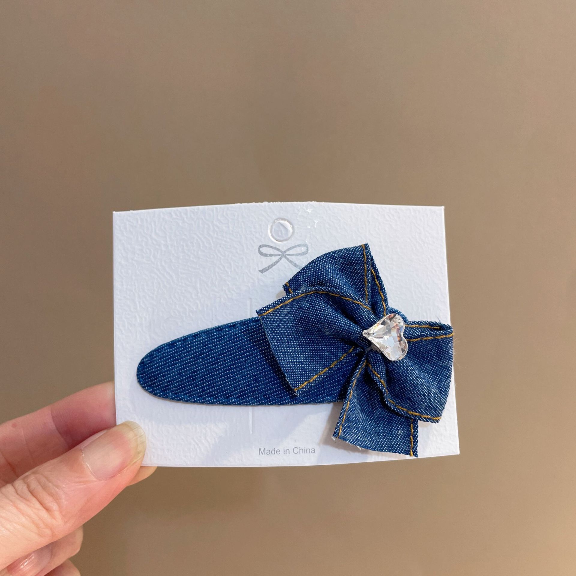 aa9336d4ed757bd7da71a2a6f1a572