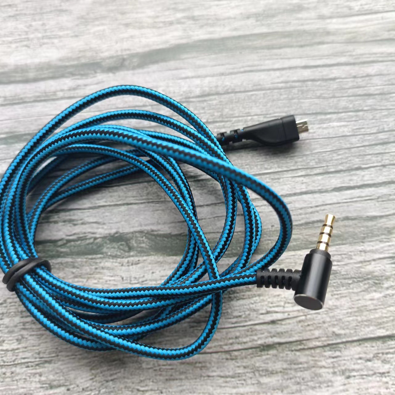 赛睿寒冰8P编织线13