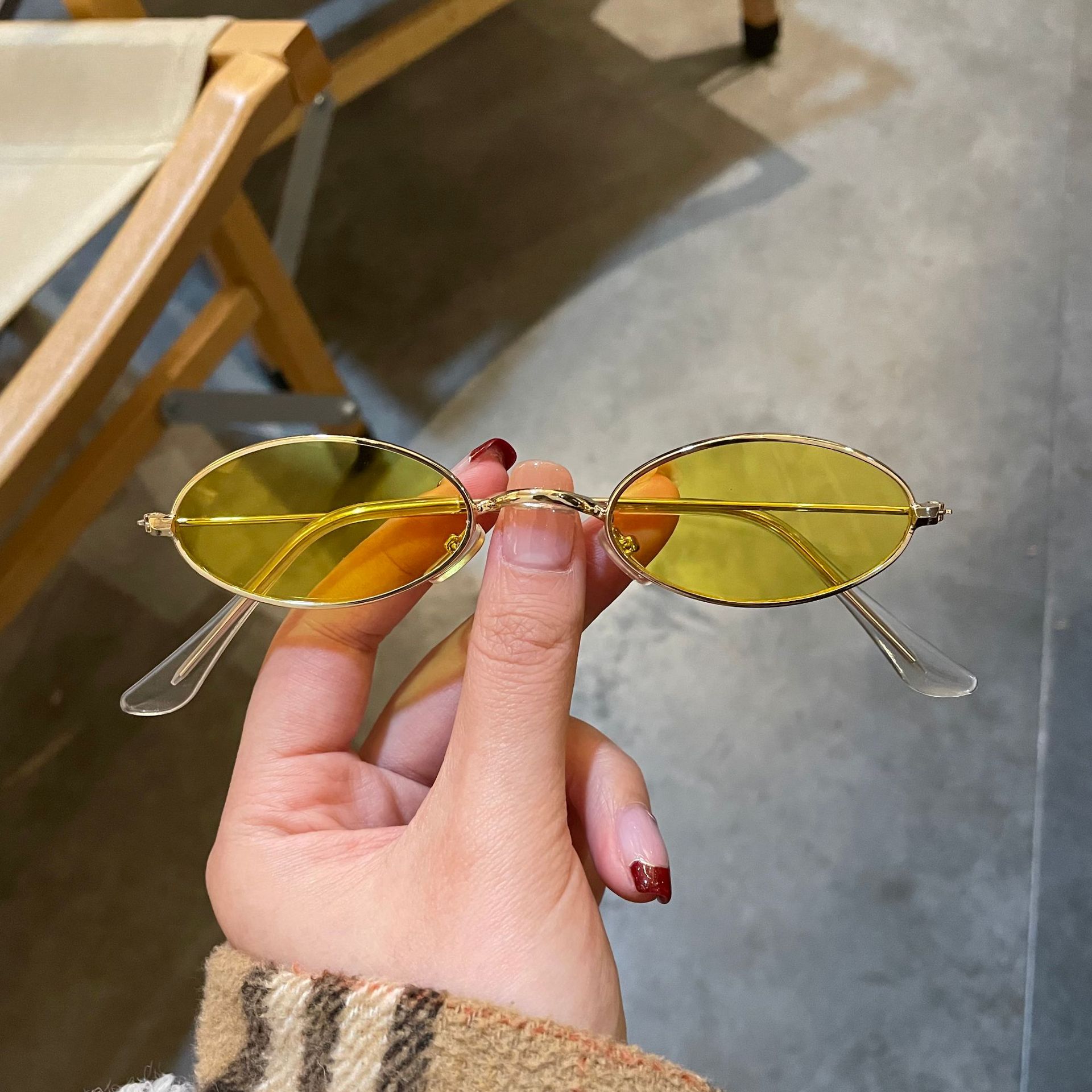 6383ff3f1b17bbe24559394f52517b