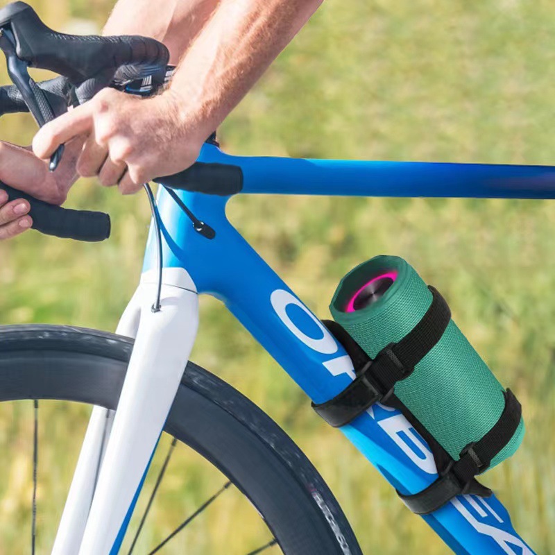 布艺防水音箱 (5)