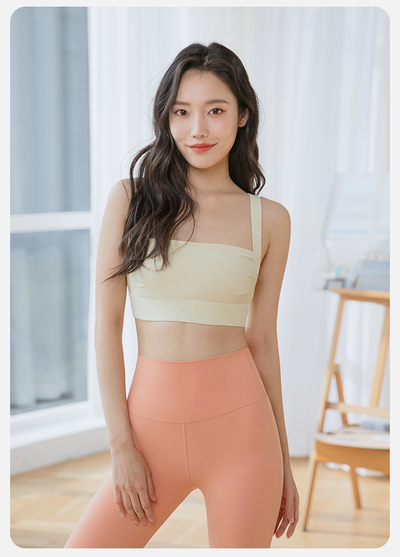 运动内衣