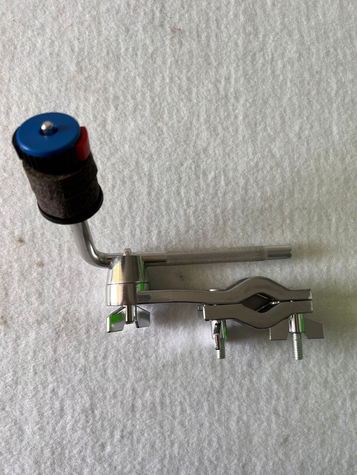 20A0697E9E50ADD47132D3A540C456