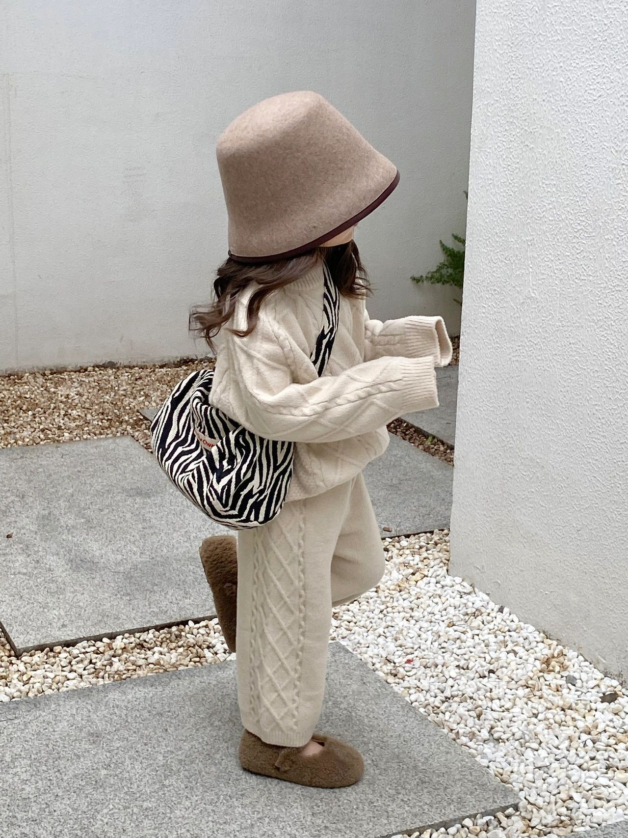 im2Ujf2kytRg+PvBMTFFzSb5uzUvvrLW/QJV