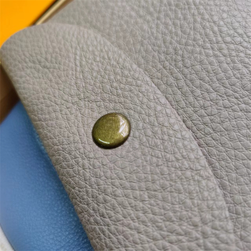 42b35a96242b230ea18202d4117d27