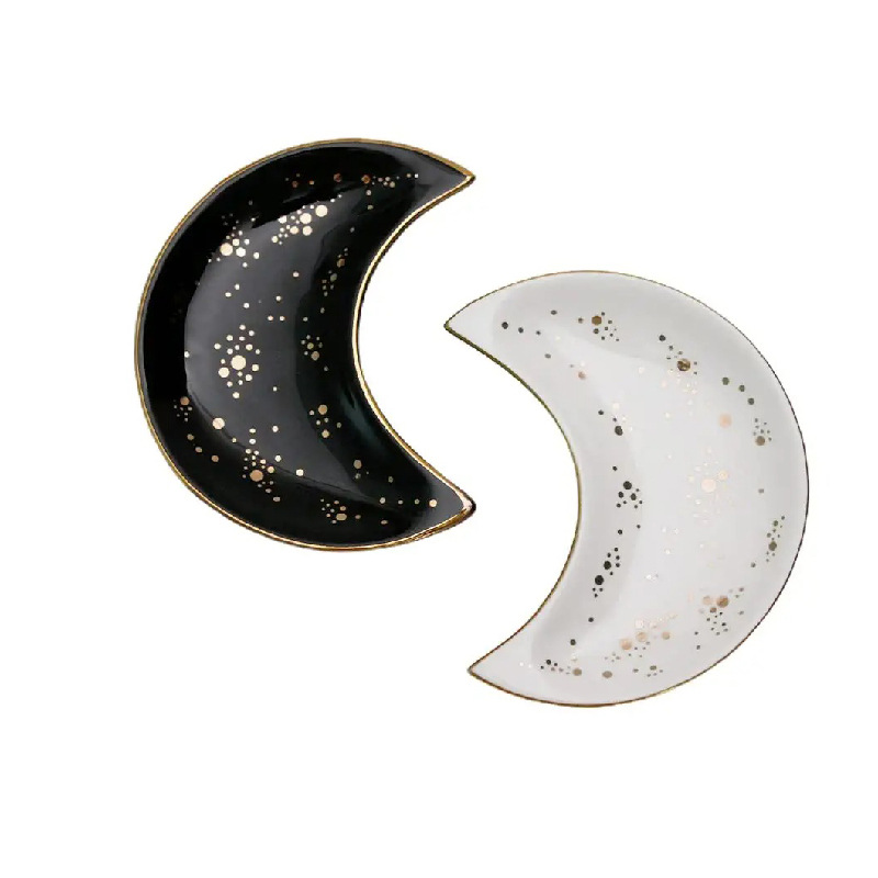 Moon (black_white)-06