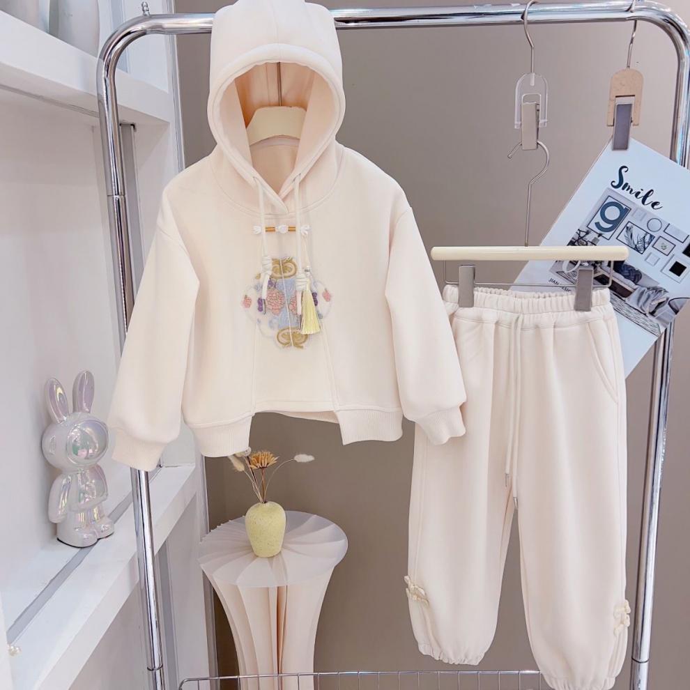 573c282a-d4af-4252-a0cf-59b87d55cab1.jpe