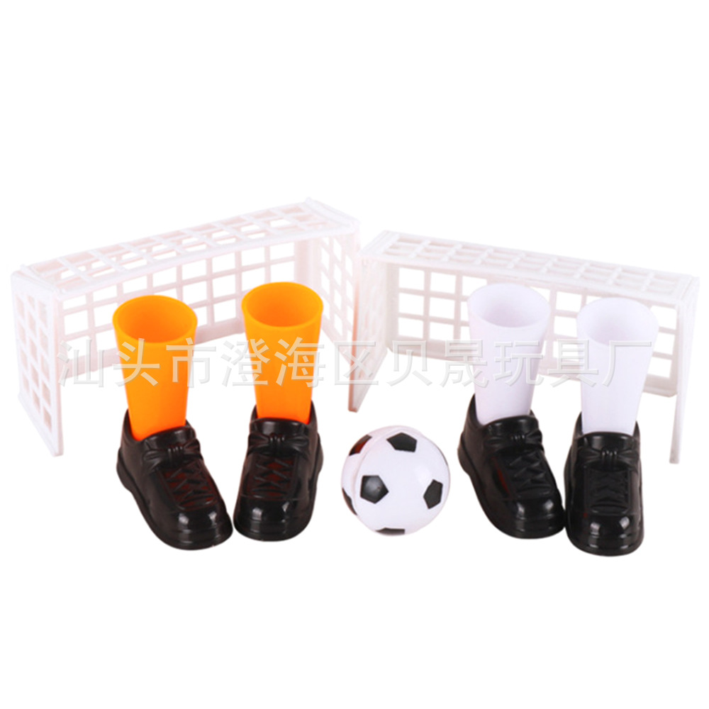 手指足球,手指足球套装,指尖足球,桌面足球,对战足球,迷你足球,口吹足球
.jpg
