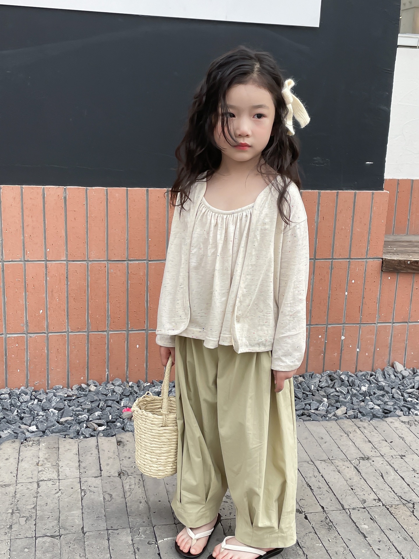 C74B2DBA-644C-4834-BF5F-097762