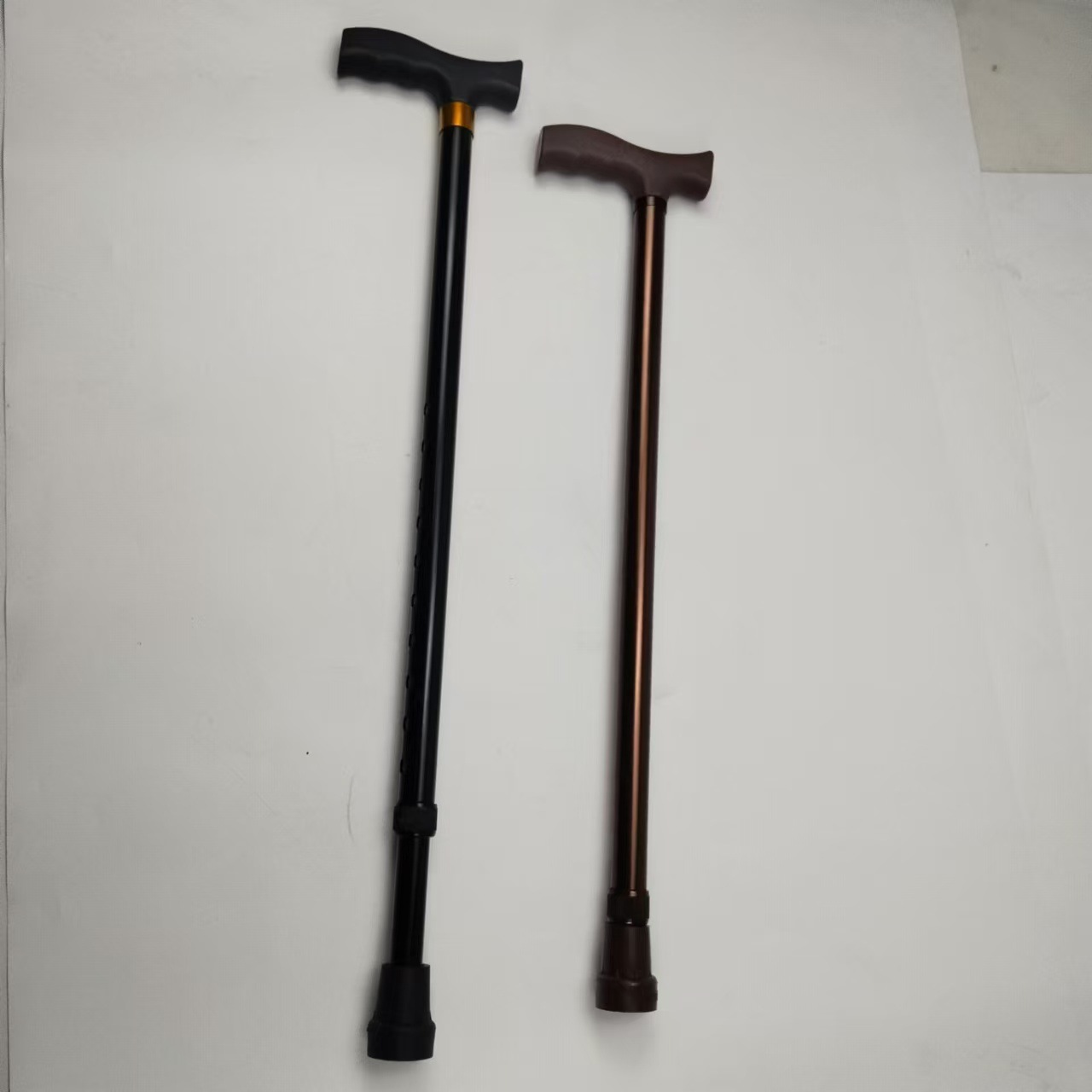 b6b89b5e-7e3c-421f-9d42-f94e53