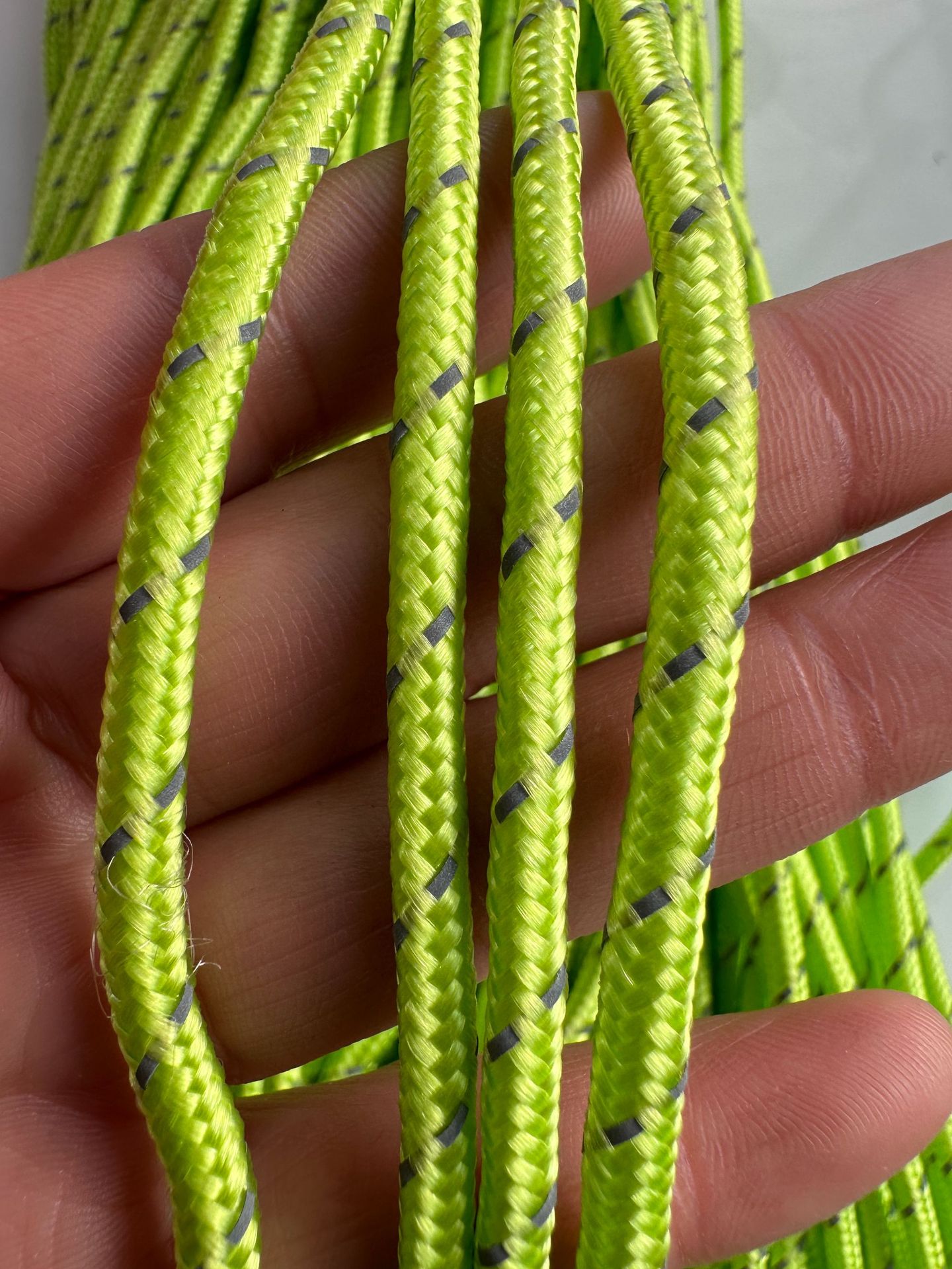 2caae4fb-8279-4693-9492-4ddff4