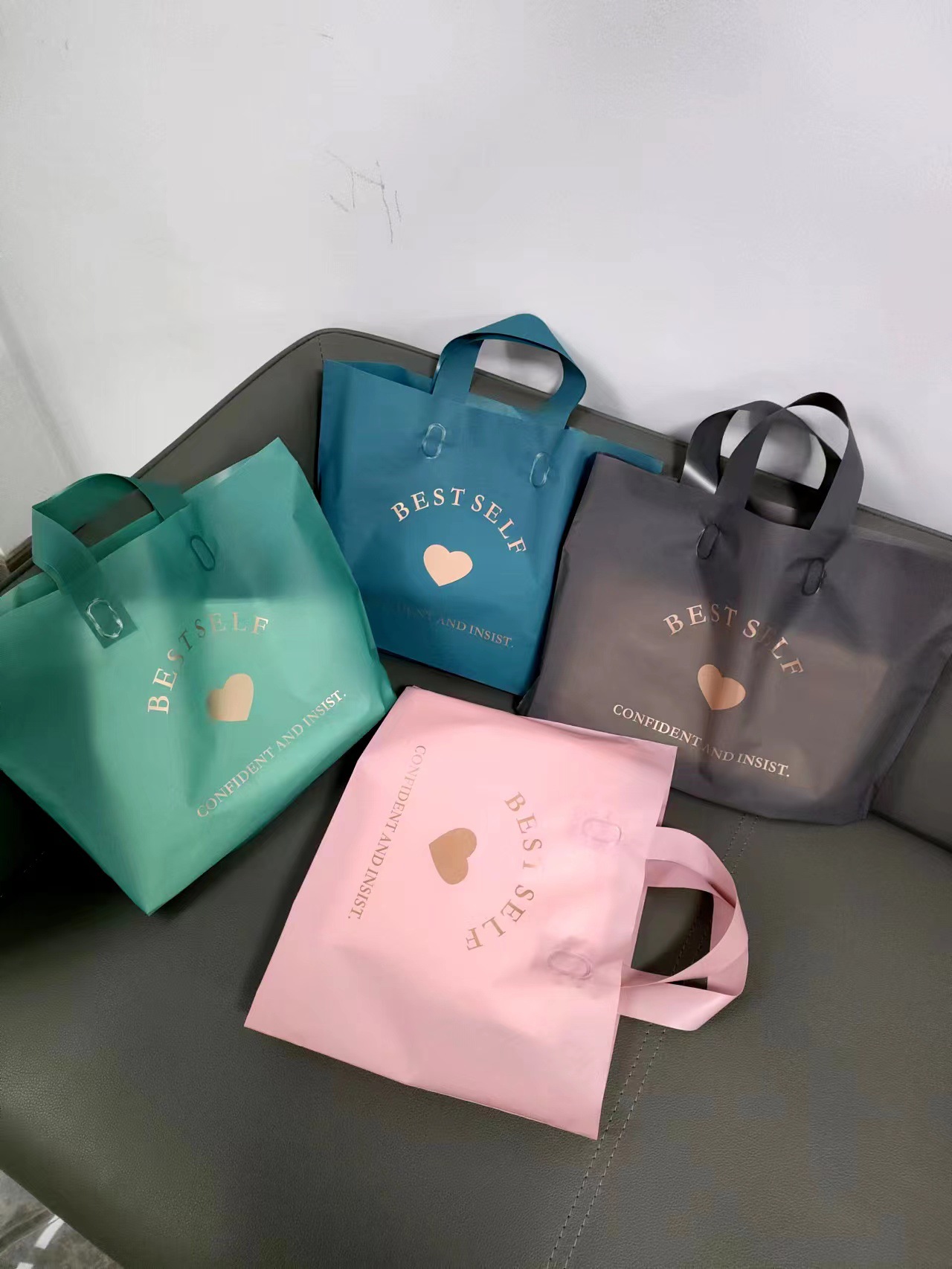 e76a128e184672eaf664344a2e3eaa