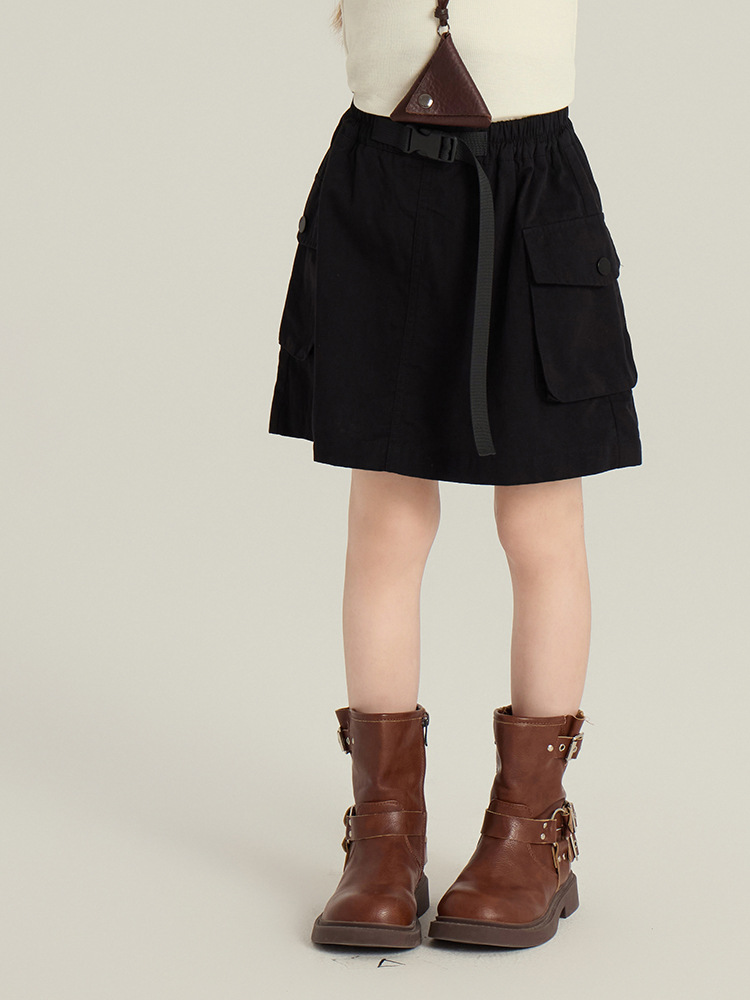 240501 yiyijia165583 whitecube