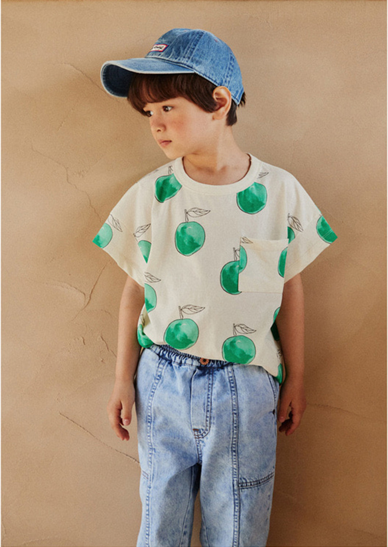 满印苹果T恤模特图_02