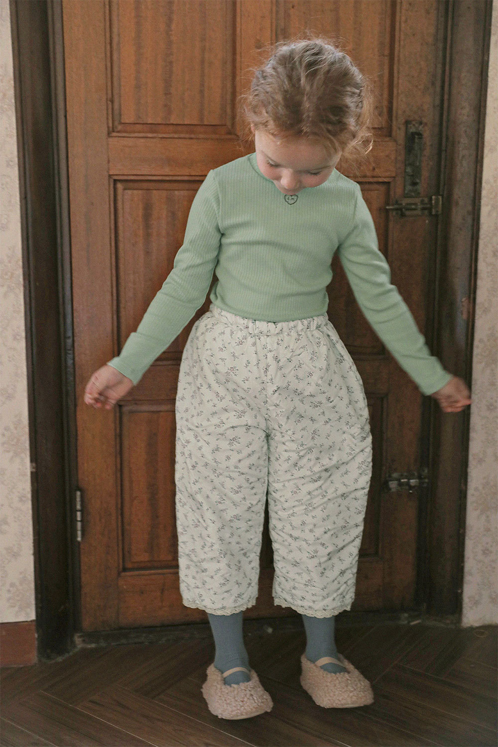 ?4?5?0?5-?1?9?9?0-?5?3?4?11_04