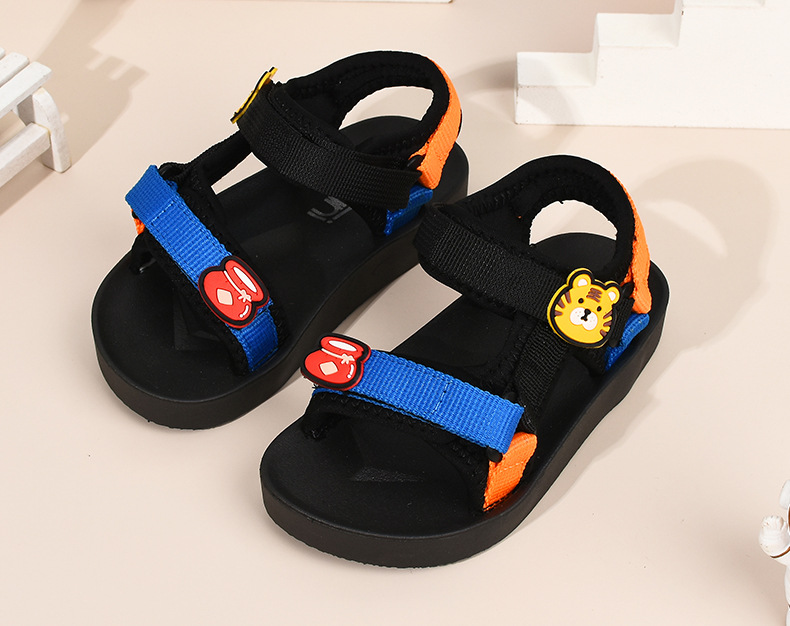儿童凉鞋_16