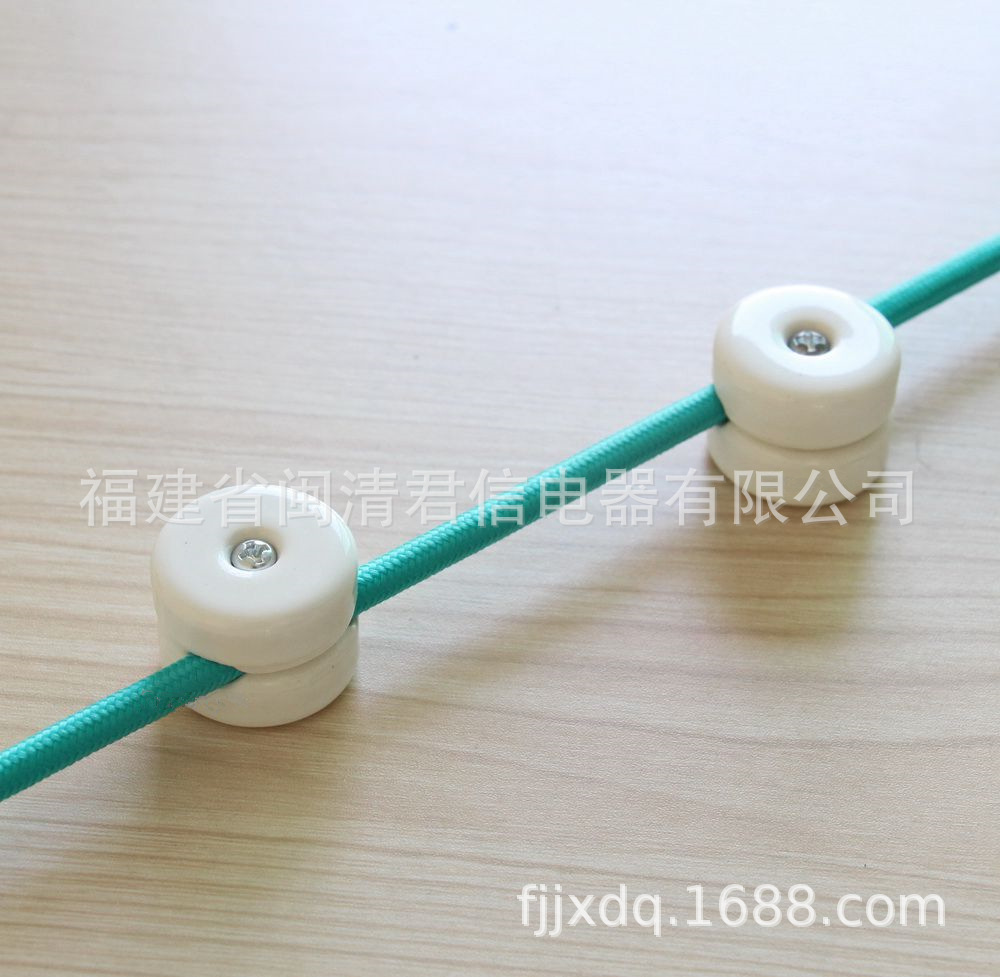 HTB1DS2OXcfrK1RkSmLyq6xGApXah_