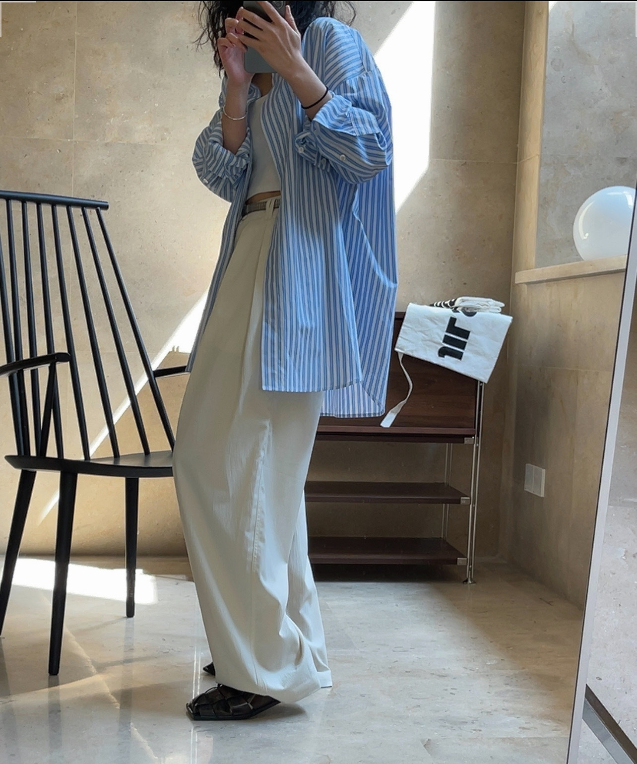 F47166F0-1D70-41E9-A5B3-57389D