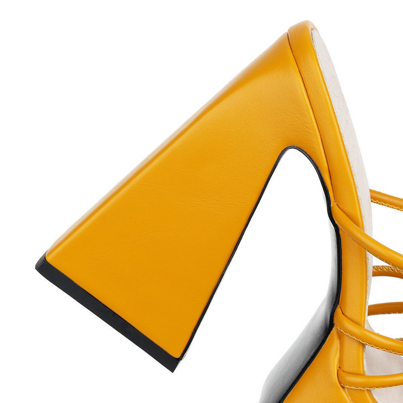 20221021 火美人鞋业-2756 (10).JPG