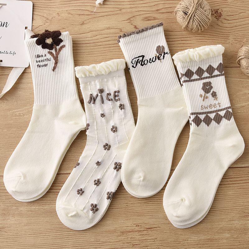 袜子女秋冬长筒袜百搭高颜值花边中筒森系毛绒花朵学生咖色ins