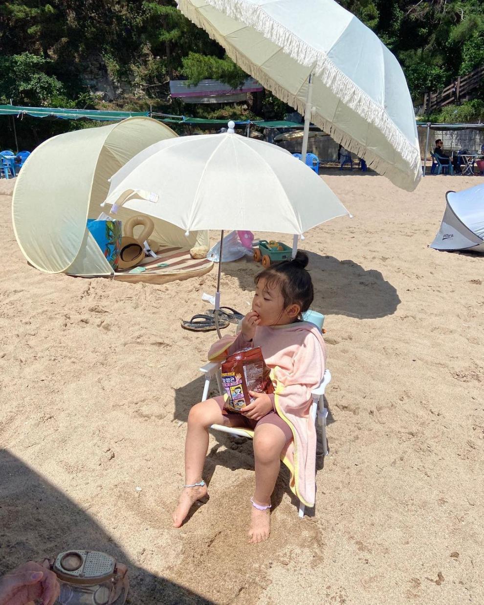 0eb2dd37-8c8d-4ea2-8429-4c5afd5c9684.jpe