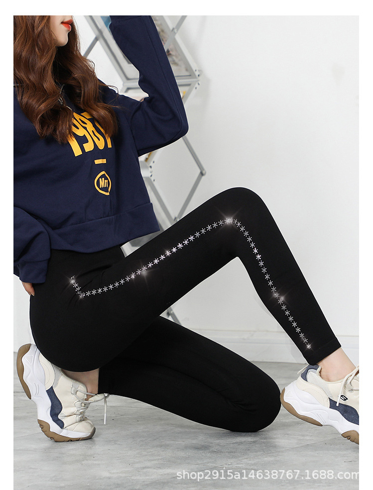 新款大码烫钻莫代尔九分打底裤女外穿高弹显瘦小脚裤