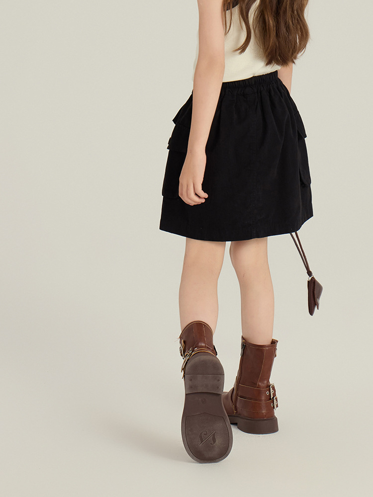 240501 yiyijia165613 whitecube