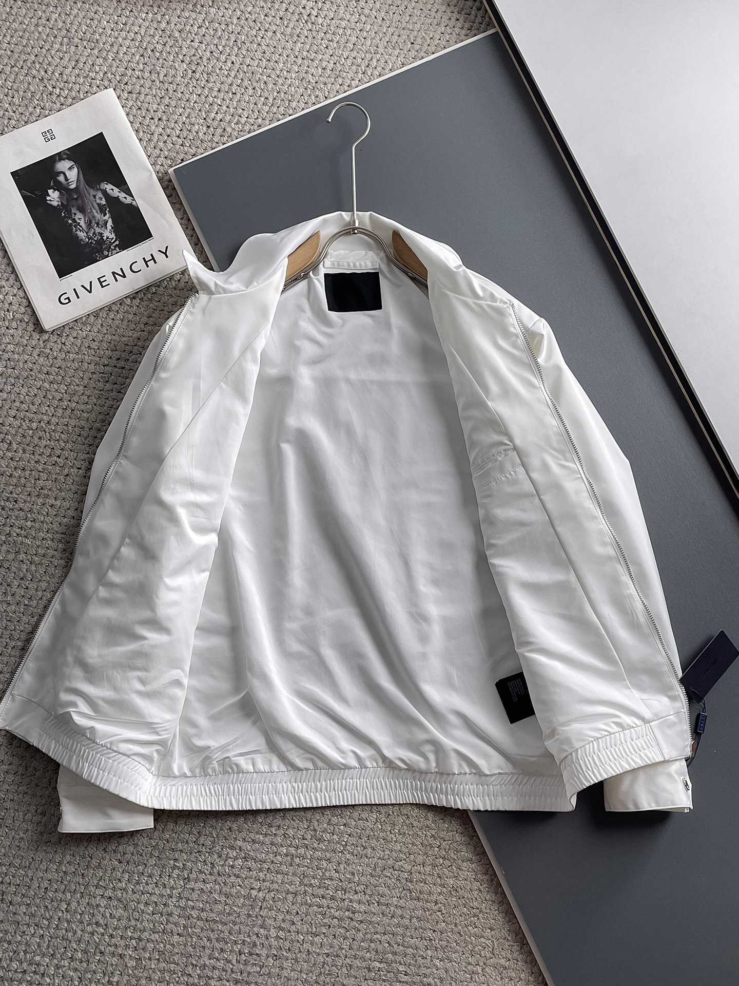 a1745652221116_8388_副本