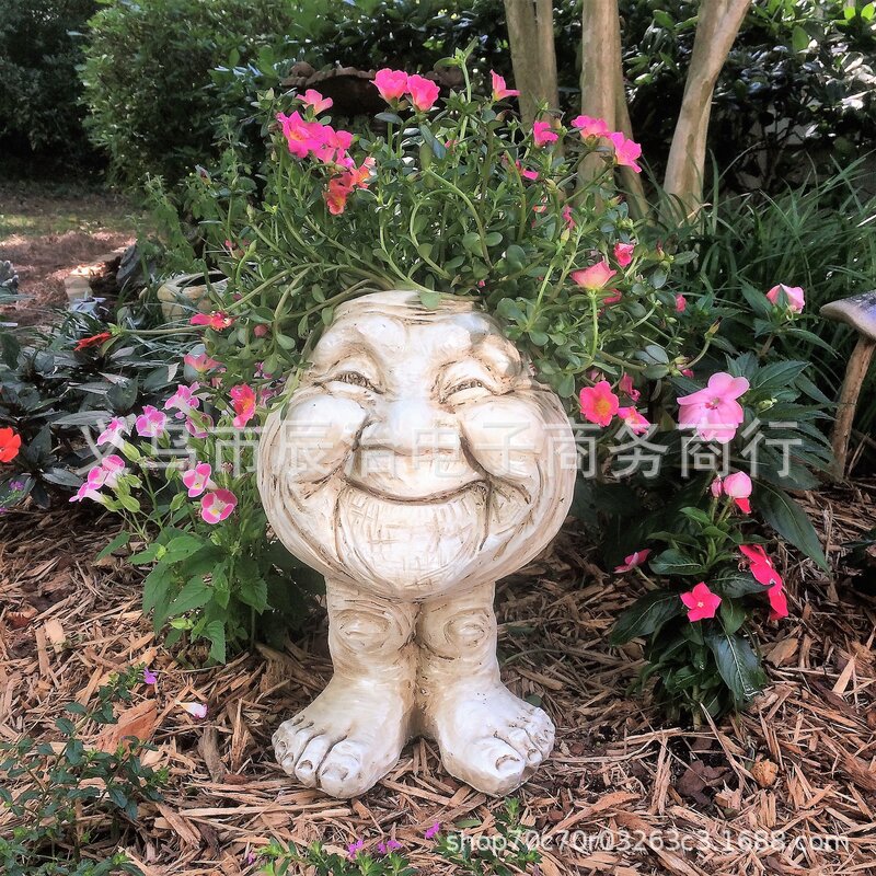 Muggly%27s+The+Face+Granny+Joy