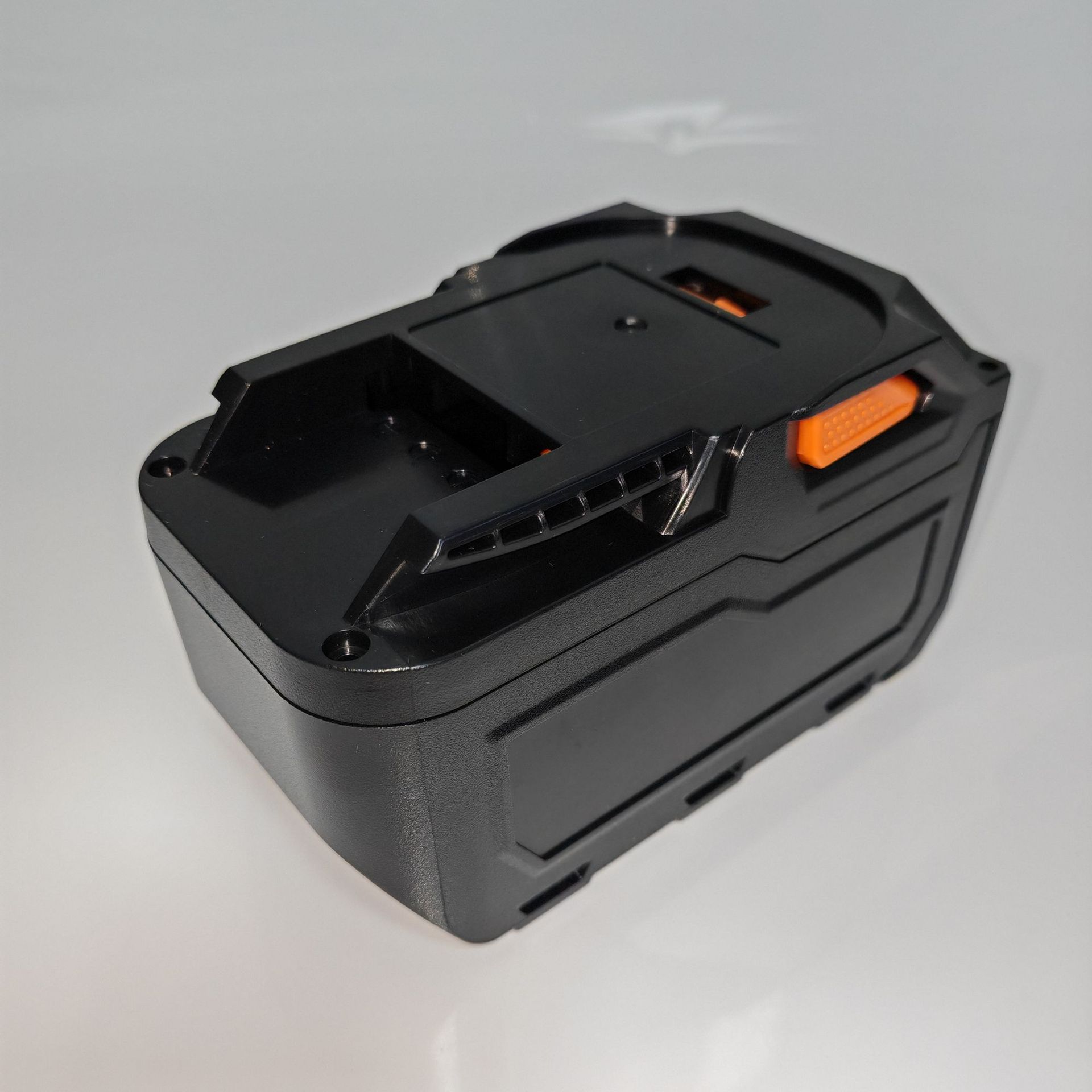 AEG-L1890R-15-186AL (30).jpg