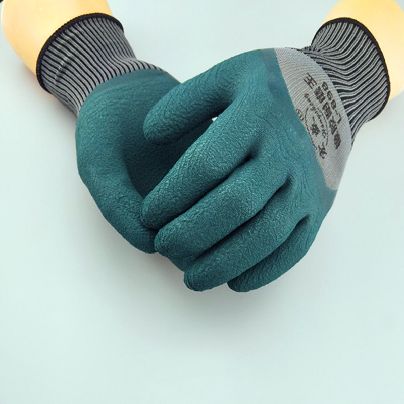 8E8DE1C09437BF6FA9E917FD7EBE75