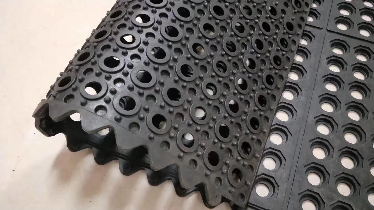 9599714770_735834218