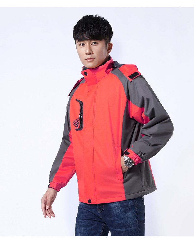 12563679715_136708227