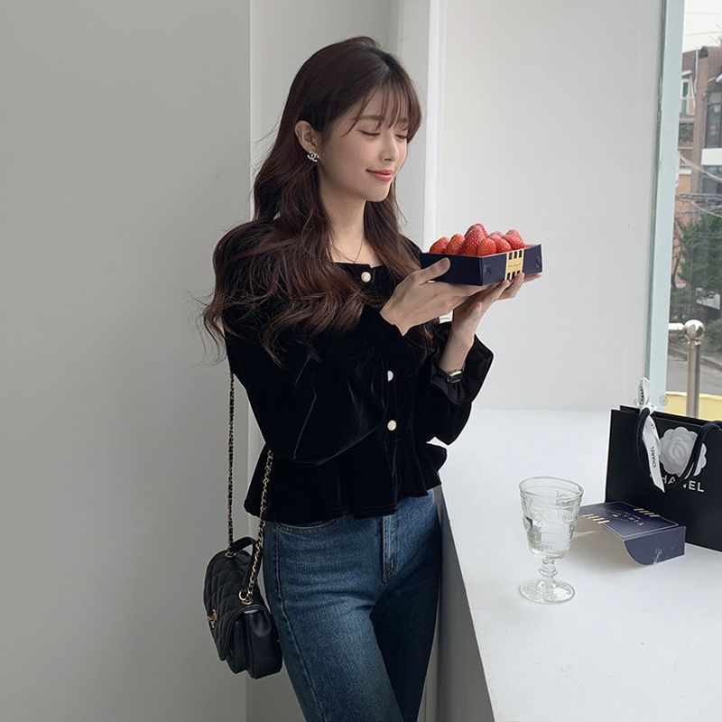 法式复古黑色方领心机上衣女设计感露锁骨短款金丝绒百搭衬衫_5