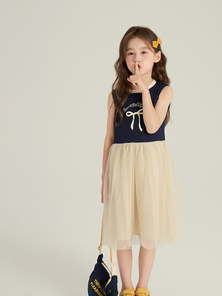 240501 yiyijia162041 whitecube