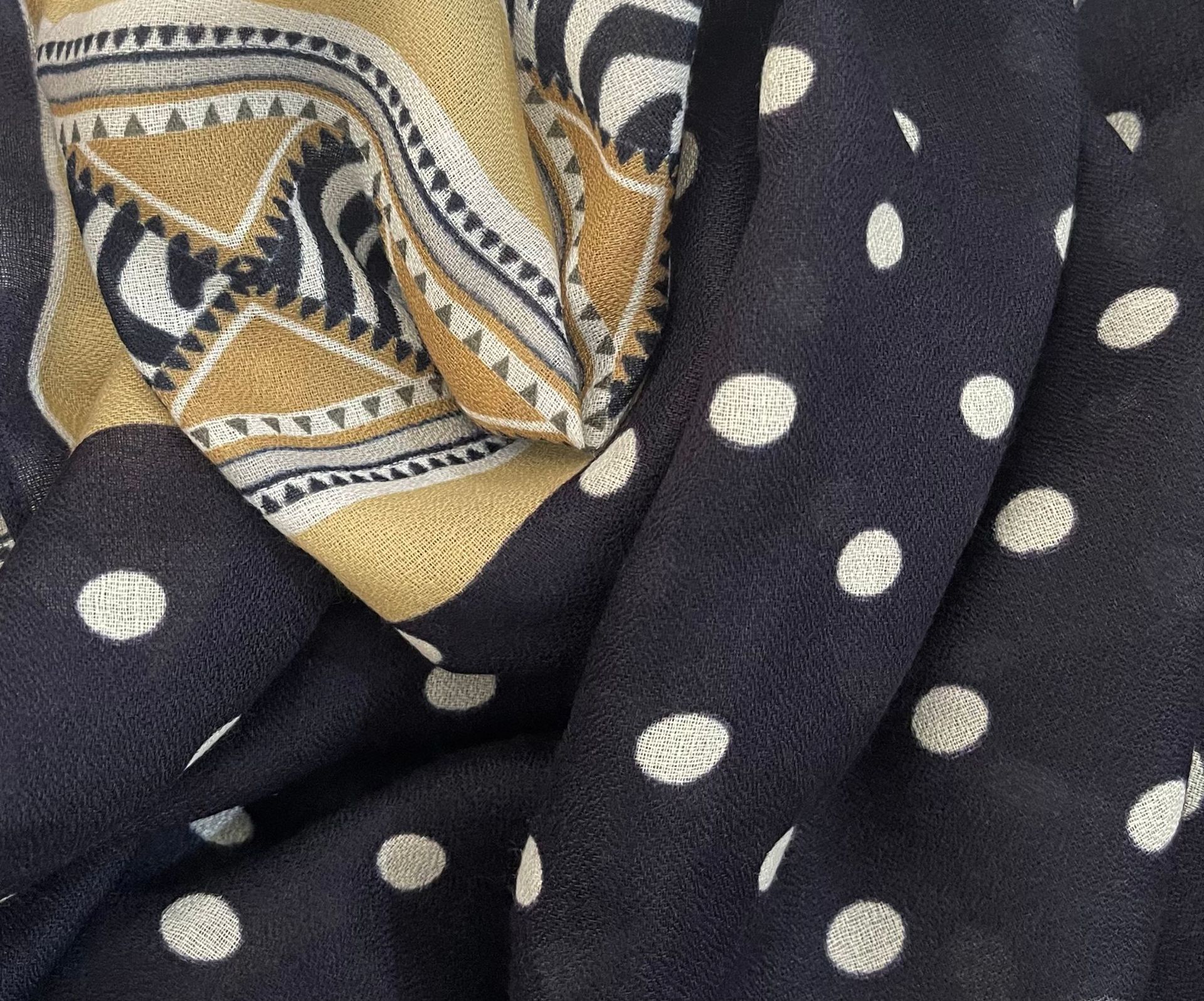 633be1c1d2d7599c8d9882de2ec241