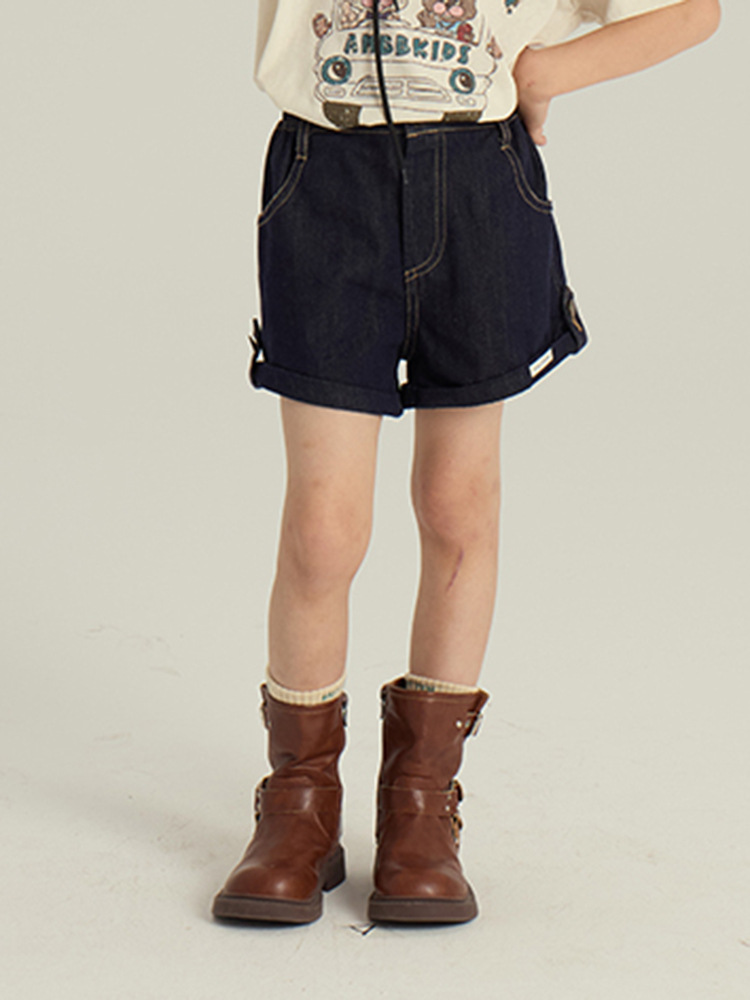 250430yiyijia156484 whitecube.