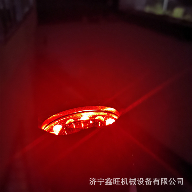 2021.4.12于文彦带磁力的手电筒信号灯 (5).jpg