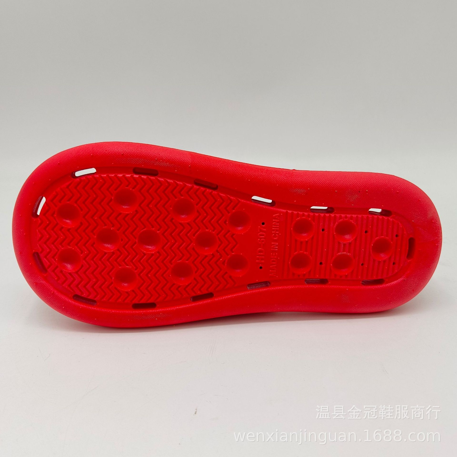 58C45F4E8C3DC695A94051F51D43EE