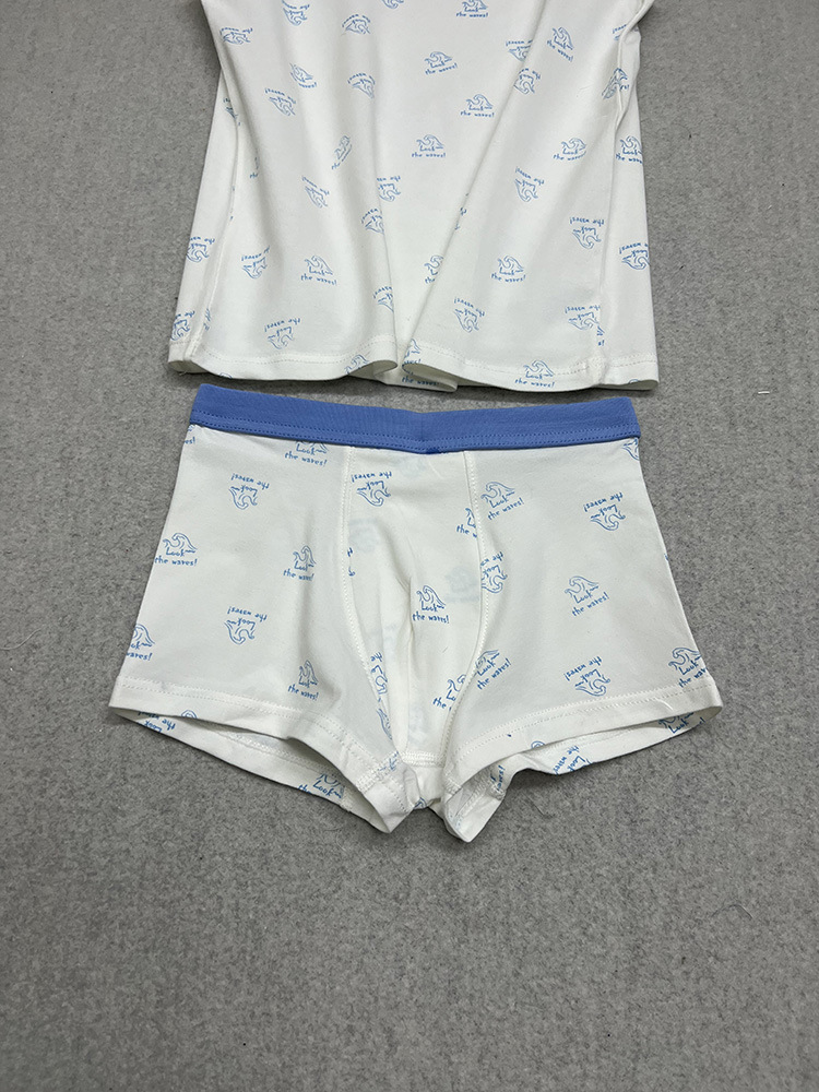 白色字母 (1).jpg