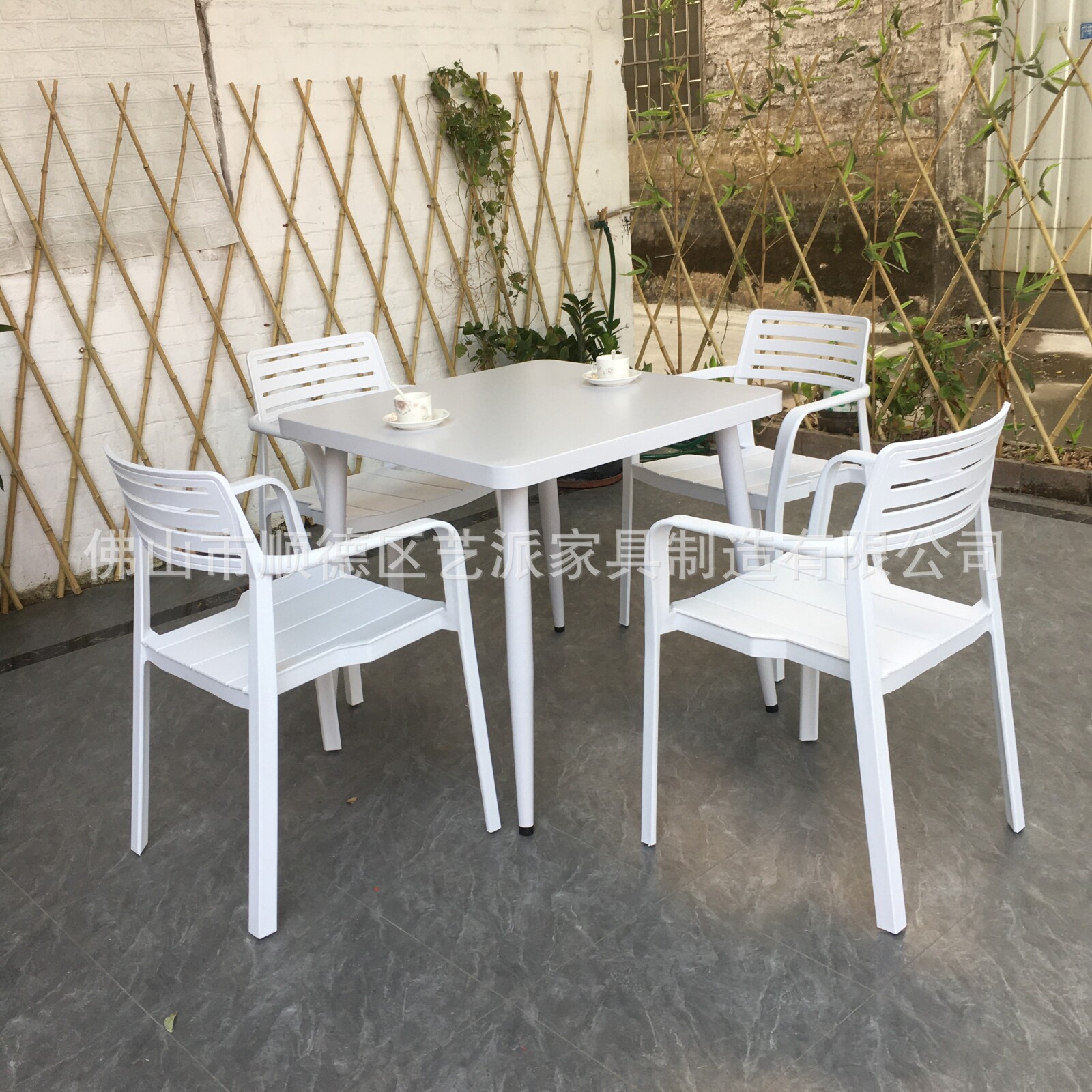 NR8AVjViQ2dBeE1ETTBORGN3TURRNT